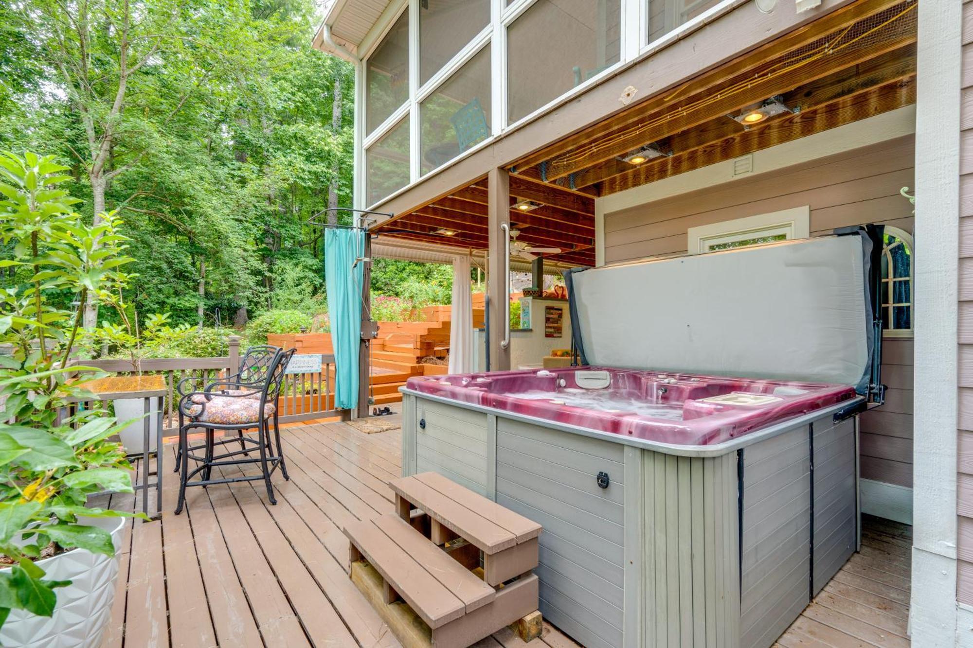 Creekside Hendersonville Haven Hot Tub And Fire Pit المظهر الخارجي الصورة